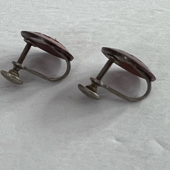 Vintage Small Copper Hammered Screw On Earrings - Picture 7 of 8